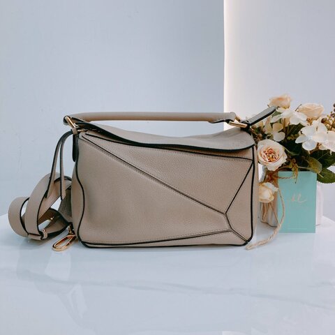 MS0544 Loewe 羅意威 小號 大地色系金扣 手提斜背包 Puzzle Small Grained Calfskin Sand x GHW