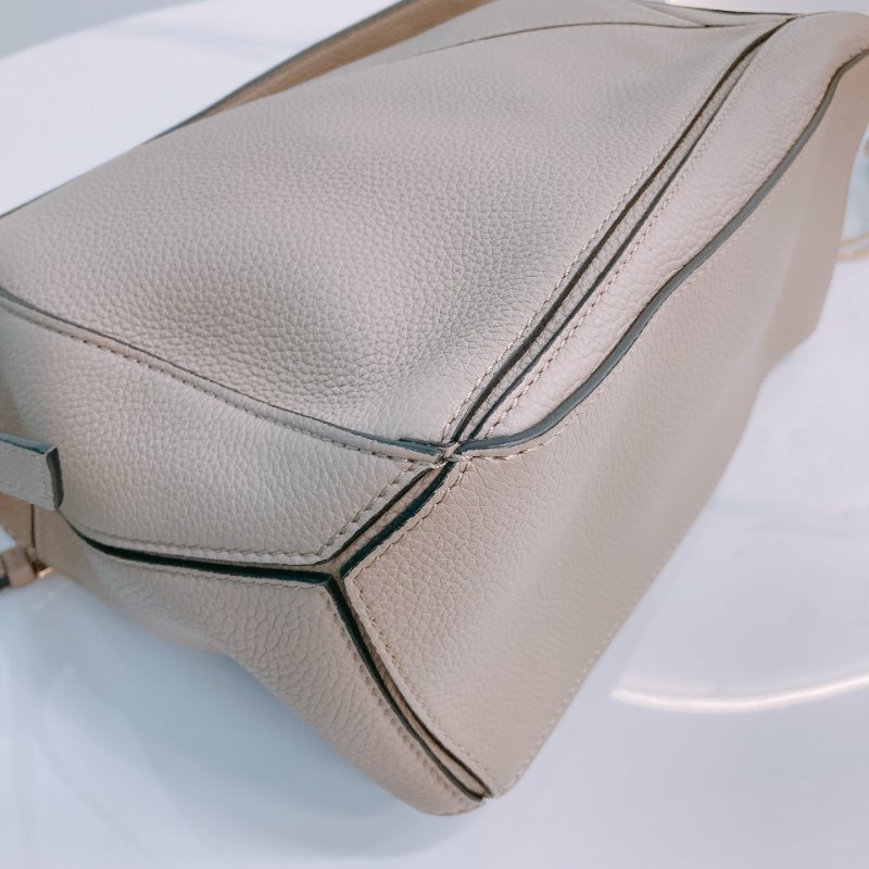 MS0544 Loewe 羅意威 小號 大地色系金扣 手提斜背包 Puzzle Small Grained Calfskin Sand x GHW-5