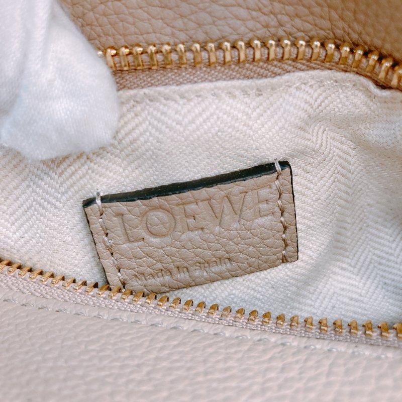 MS0544 Loewe 羅意威 小號 大地色系金扣 手提斜背包 Puzzle Small Grained Calfskin Sand x GHW-16