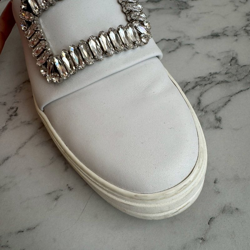 ✨貴婦都愛 RV 白色厚底水鑽方扣樂福鞋-12