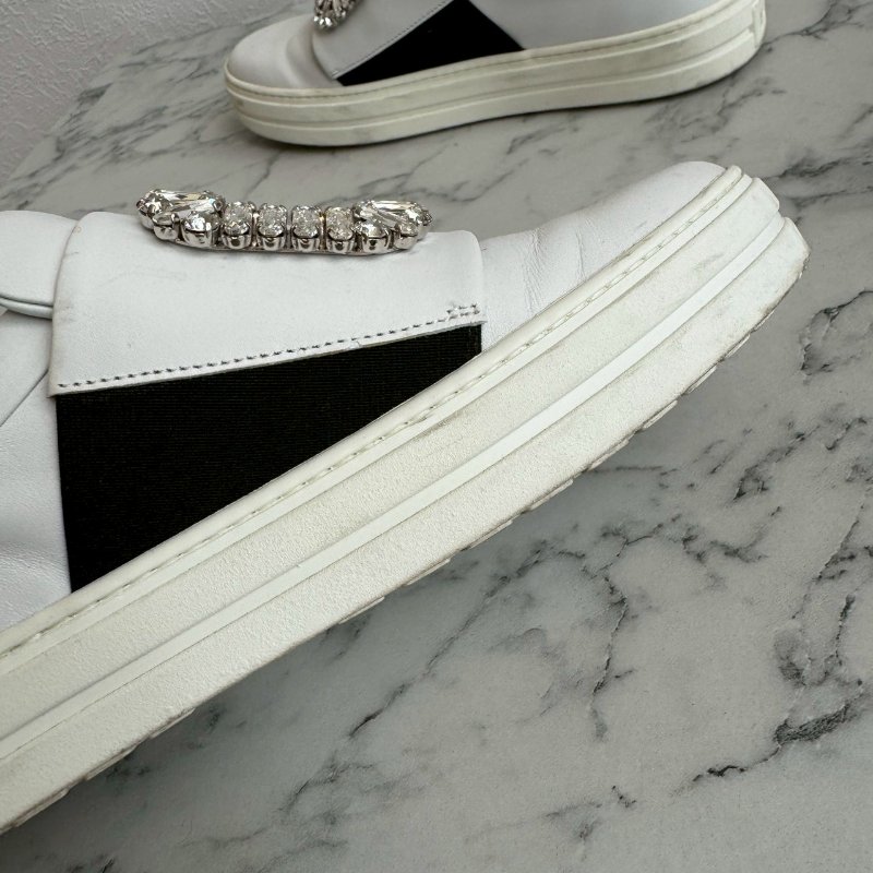 ✨貴婦都愛 RV 白色厚底水鑽方扣樂福鞋-16