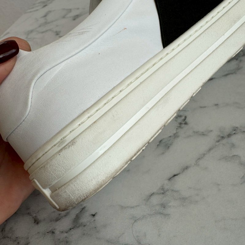 ✨貴婦都愛 RV 白色厚底水鑽方扣樂福鞋-17