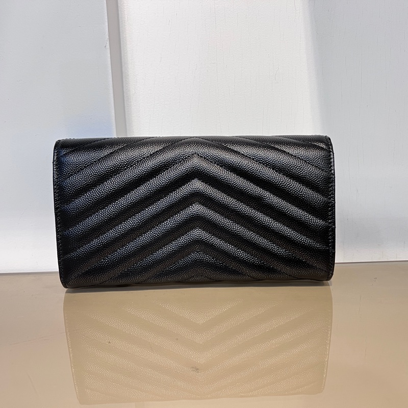 YSL 黑荔枝牛皮山型紋金釦信封下蓋12卡長夾-1