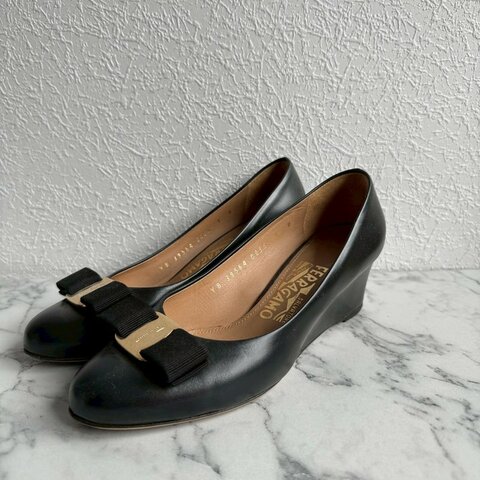 ✨櫃姐上班款 FERRAGAMO黑色厚底超穩高跟鞋