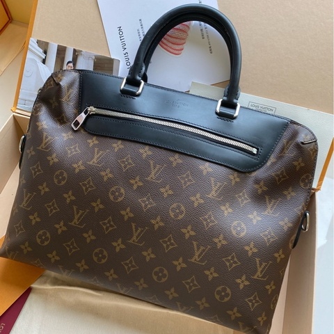 99新閒置品 LV棋盘格 公文包