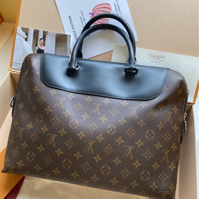 99新閒置品 LV棋盘格 公文包-1