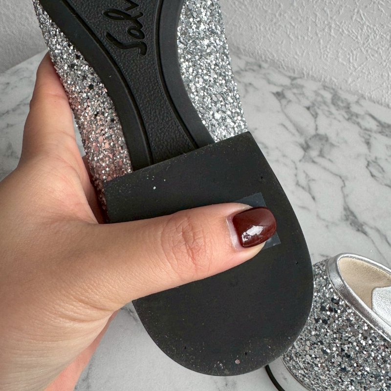 🎉大尺碼女性福音 FERRAGAMO 銀色亮鑽低跟鞋 娃娃鞋-8