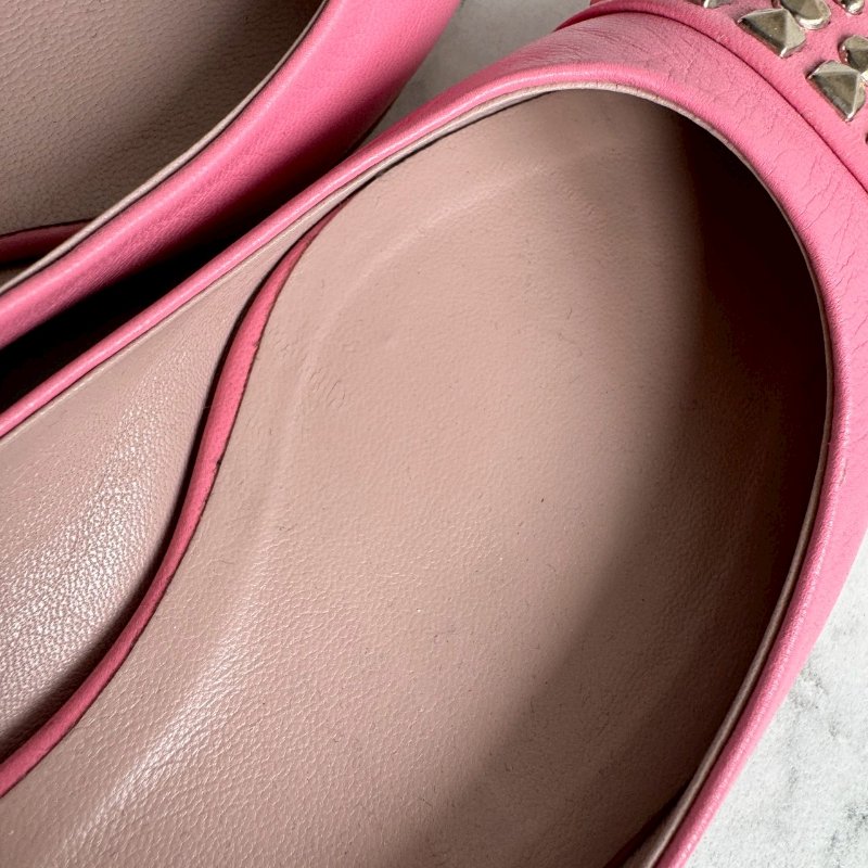 ✨狀況超好 Gucci 粉色卯釘低跟低跟休閒鞋(34.5喔)-20