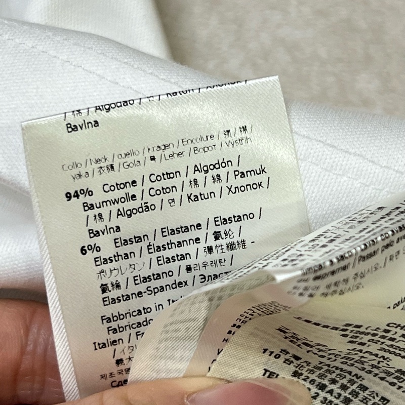 Fendi立體壓紋字母 T恤-5