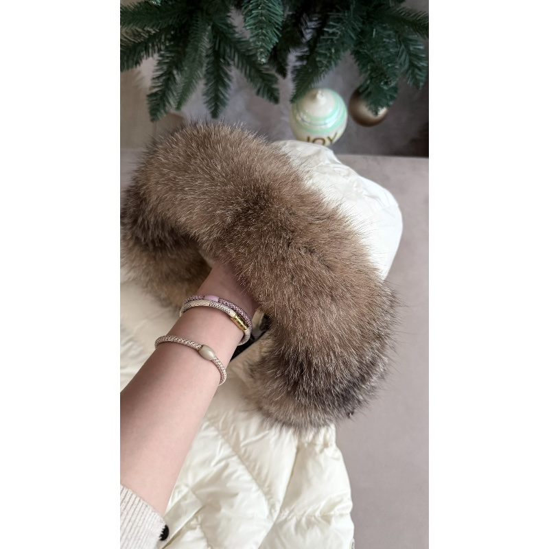 Moncler Clion 『現貨』氣質白色 黃金尺碼1號 99新 絕版真皮草狐狸毛款式 附件原廠塵套-5