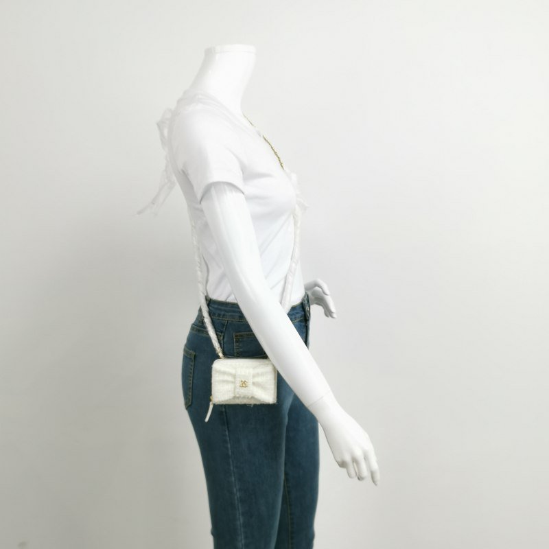 Chanel牛皮純色蝴蝶結雙C標誌單肩包 9.8新-1