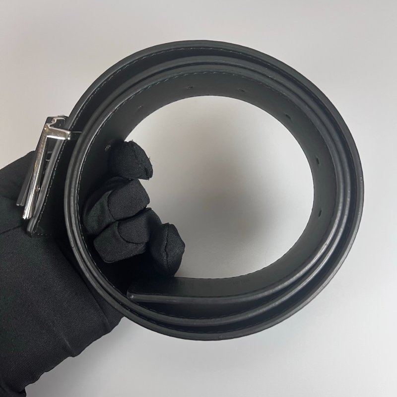 LV M0714V 黑老花Shake 雙面皮帶-2