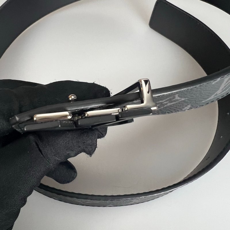 LV M0714V 黑老花Shake 雙面皮帶-4