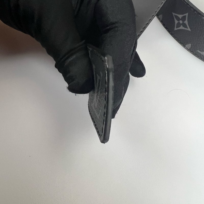 LV M0714V 黑老花Shake 雙面皮帶-10