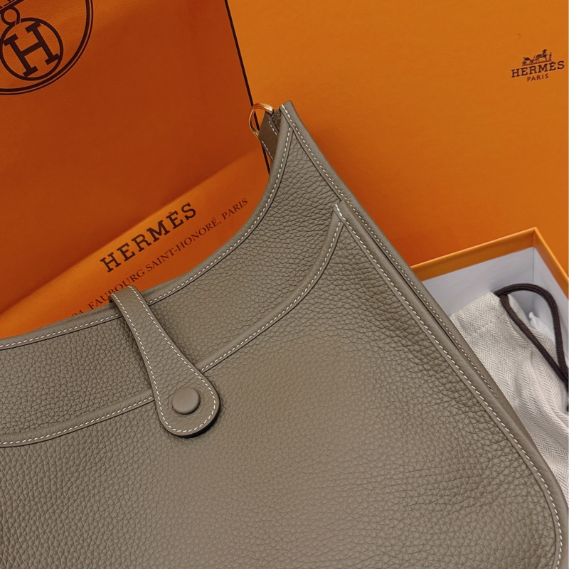 Evelyne III 29🤎大象灰金釦K刻-1