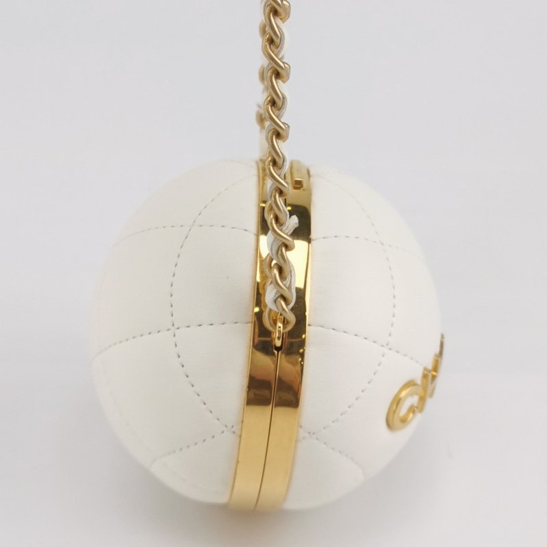 Chanel羊皮純色菱格絎縫字母Logo斜挎包單肩包 9.8新-3