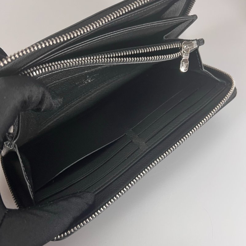 LV M62622 黑牛皮大LOGO長夾-5