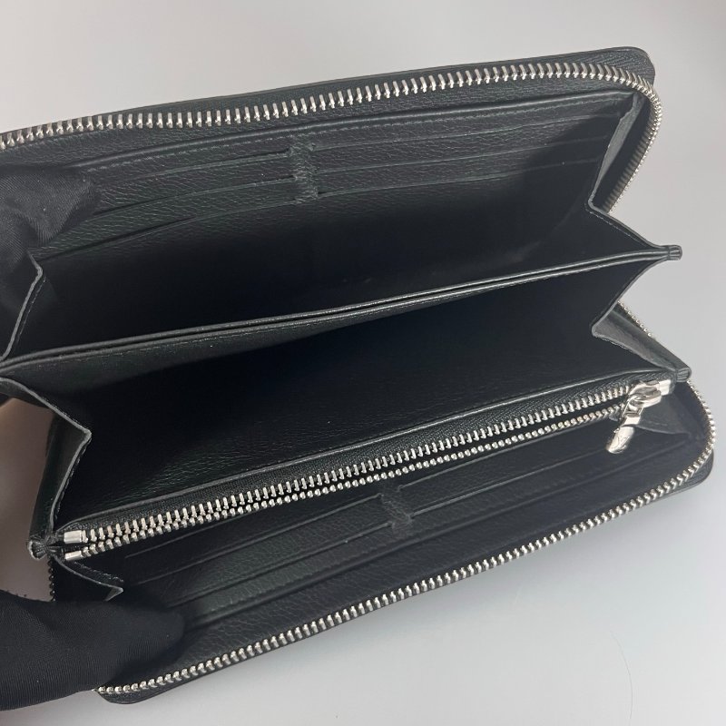 LV M62622 黑牛皮大LOGO長夾-8