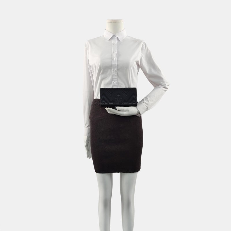 CHANEL 黑色羊皮菱格紋絎縫錢包 銀色五金 22開 配件齊全 9.9新-1