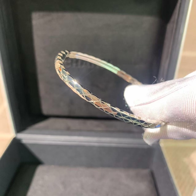 Chanel香奈兒coco crush 白金窄版菱格紋手鐲 S碼 2025購入-2