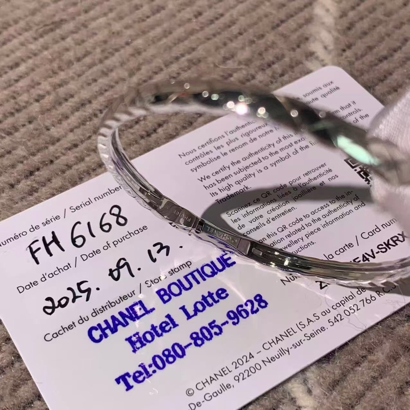 Chanel香奈兒coco crush 白金窄版菱格紋手鐲 S碼 2025購入-3