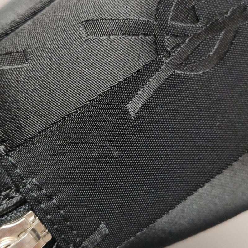 Saint Laurent牛皮尼龍布緞面純色ysl標誌印花手提包-11