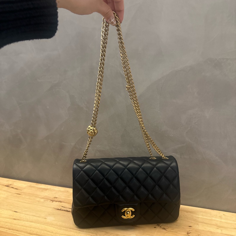 Chanel 2023 CF 山茶花金球調節鏈-5