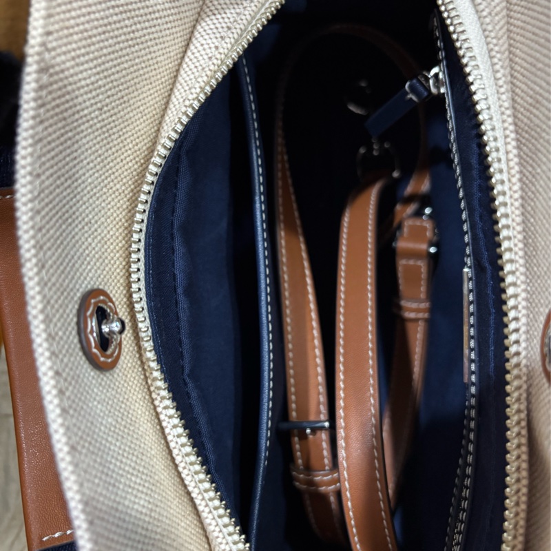 Tory Burch 海軍藍帆布托特包 (中號）附原廠防塵袋-1