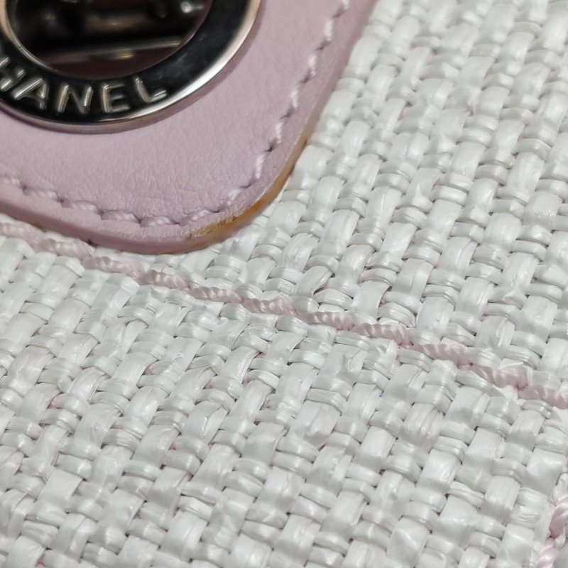 Chanel Deauville沙灘包小號牛皮拼色大Logo字母單肩包-17