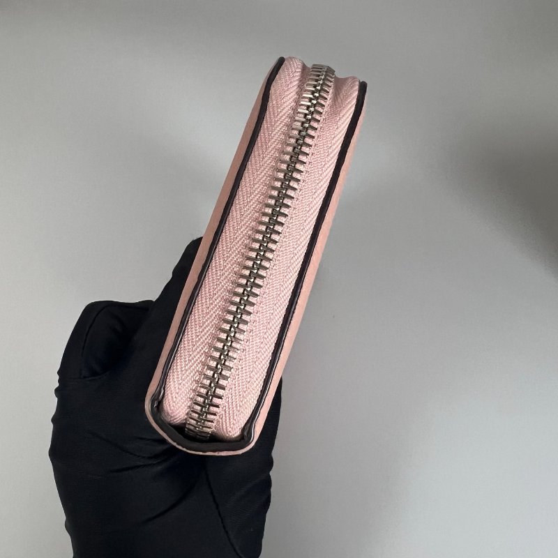 LV M63103 粉色Veau Cachemireㄇ拉長夾-3