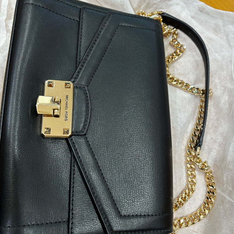 MK（Michael Kors）黑色金鏈扣包｜經典旋扣・肩背 / 斜背包-1