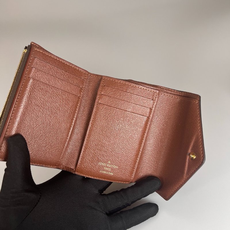 LV M62472/晶片款 老花Victorine短夾-4