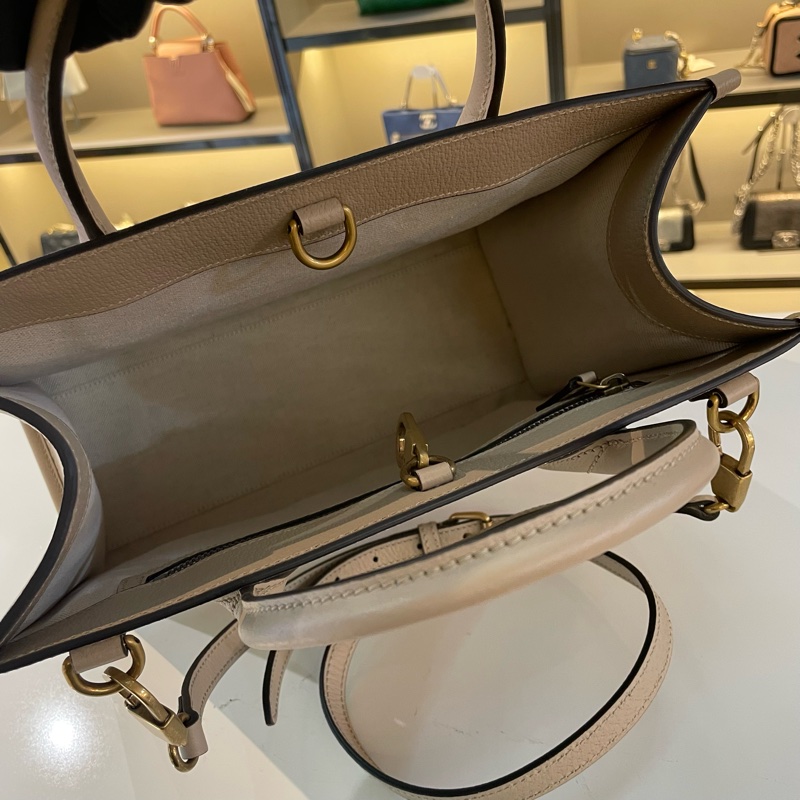 GUCCI 古驰 GG Retro系列 老花Logo互扣双G-15