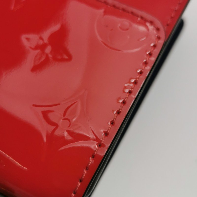 Louis Vuitton(LV)Spring Street牛皮漆皮老花壓紋S-lock鎖扣斜挎包單肩包晶片款-13