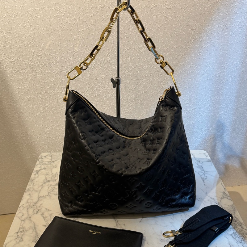 LV M12068黑壓紋 Coussin HOBO MM兩用包-0