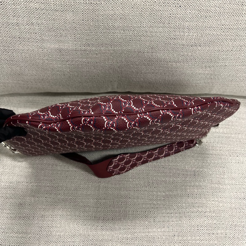 Gucci 新款安可拉红老花hobo 秀款-2