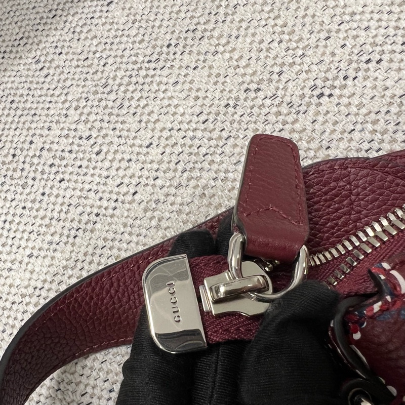 Gucci 新款安可拉红老花hobo 秀款-9