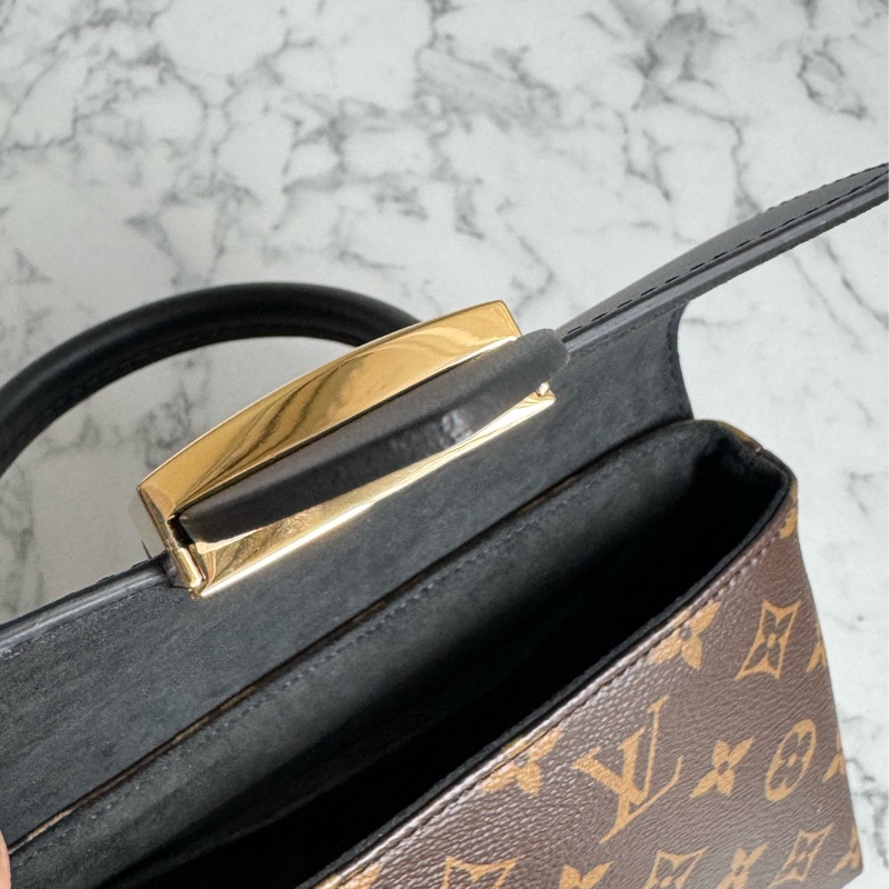 LV M44141花紋/黑Locky bb兩用包  絕版了🥹-13