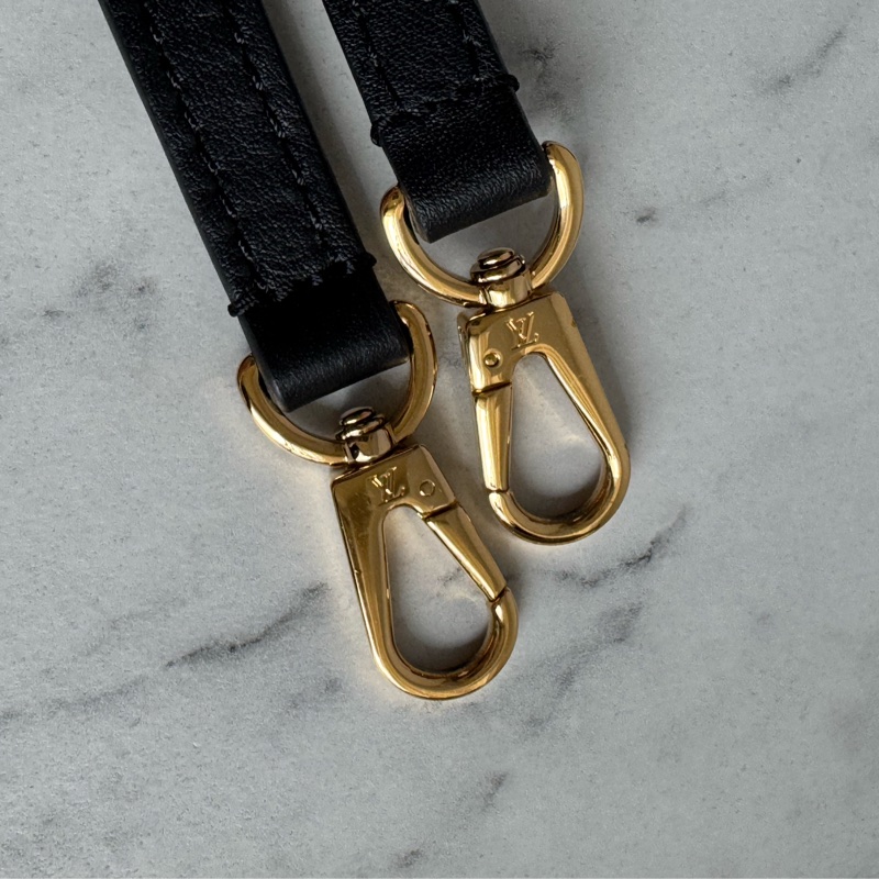 LV M44141花紋/黑Locky bb兩用包  絕版了🥹-21