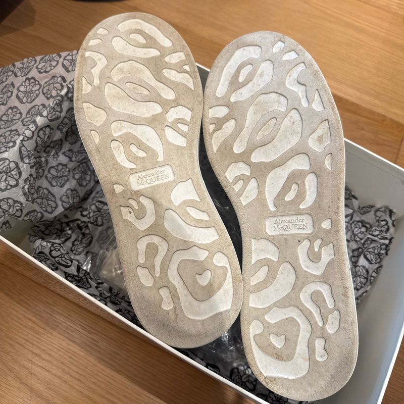 Alexander Mcqueen 經典厚底小白鞋43.5-6