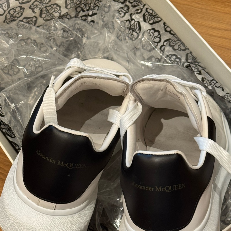 Alexander Mcqueen 經典厚底小白鞋43.5-9