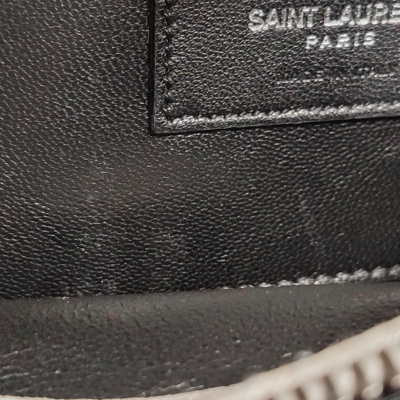 Saint Laurent College羊皮純色V紋YSL標誌單肩包-10