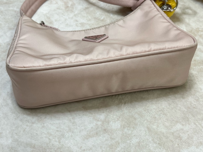 Prada hobo腋下包 櫻花粉-4