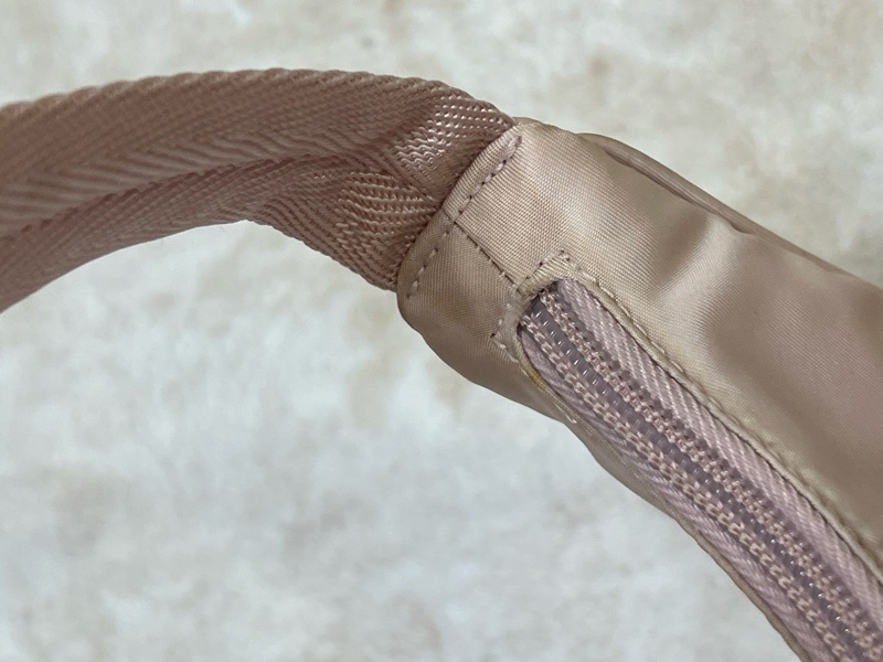 Prada hobo腋下包 櫻花粉-8