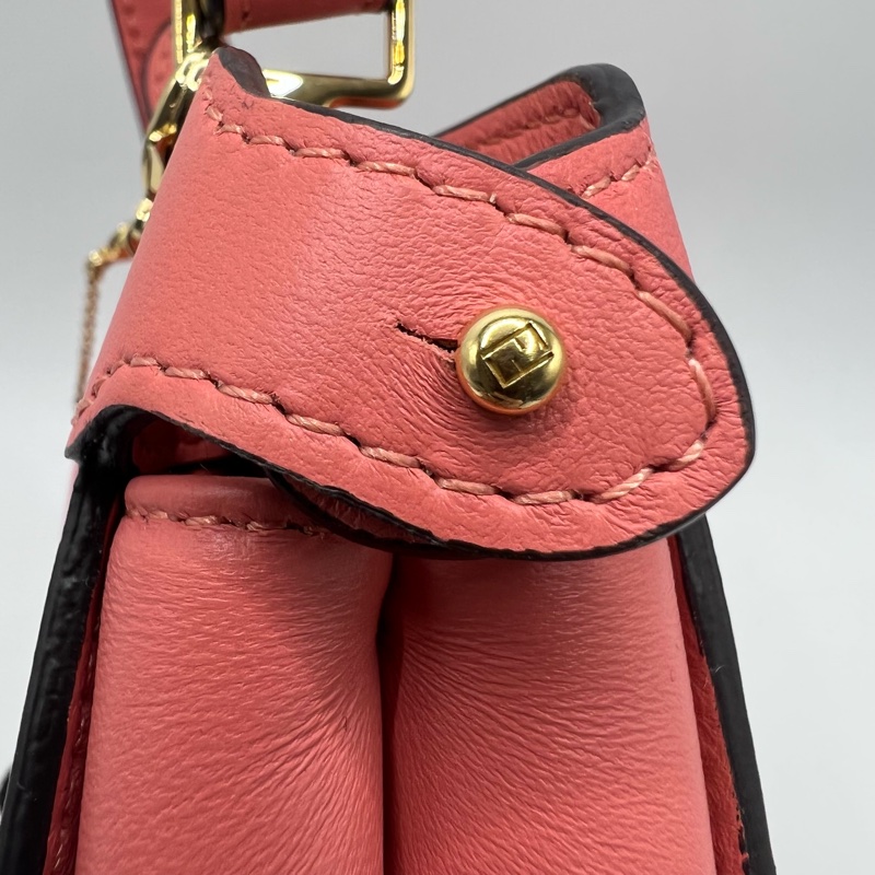 FENDI芬迪 Peekaboo斜挎手提包 粉色-7