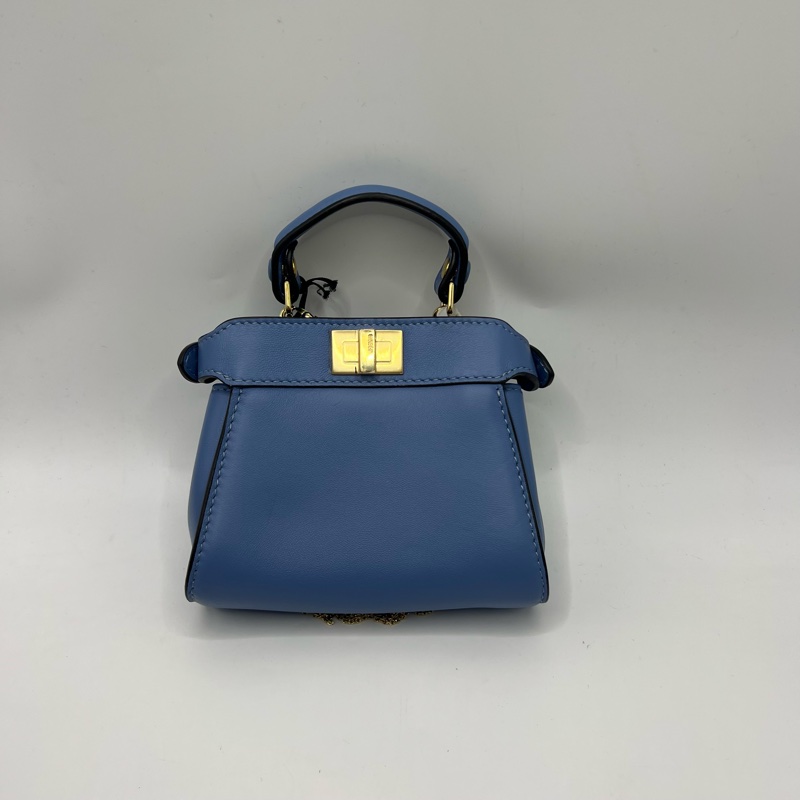 FENDI芬迪 Peekaboo斜挎手提包 藍色 迷你款 经典扭锁 可手提 可肩背 手柄可拆卸-1