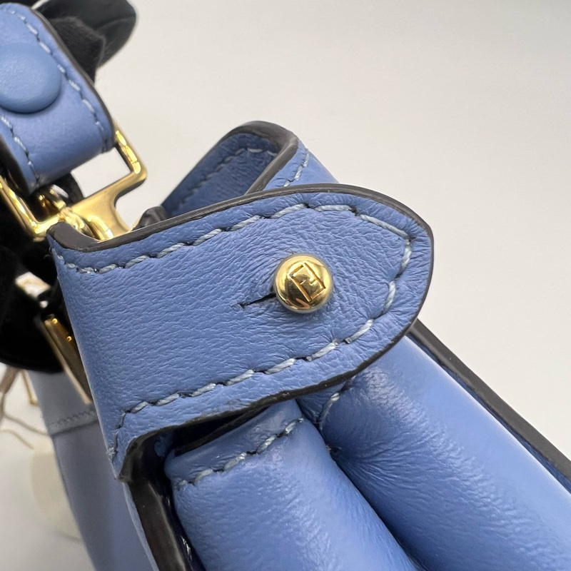 FENDI芬迪 Peekaboo斜挎手提包 藍色 迷你款 经典扭锁 可手提 可肩背 手柄可拆卸-7