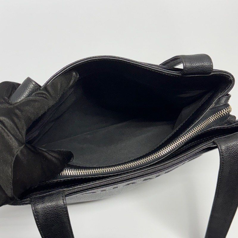 【超！級！新】 Chanel 黑銀 魚子醬牛皮 肩背托特包👜 （專櫃261,300）-14