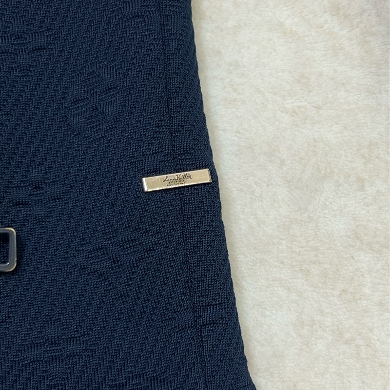 LV Monogram 全拉鏈上衣 壓紋設計-3