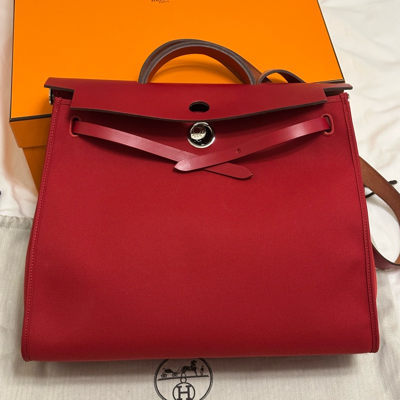 Hermès 愛馬仕 HerBag 31 （D刻/石榴紅/銀扣） 手提/肩背兩用包-3